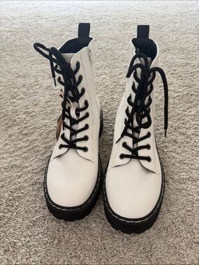 Women's White Lace-Up Combat Boots with Black Laces